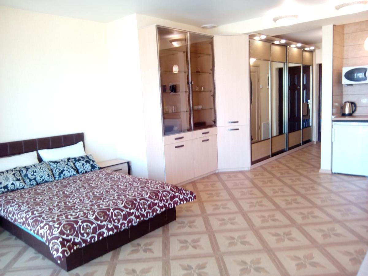 Apartment Near Dnipro Arena Exterior photo