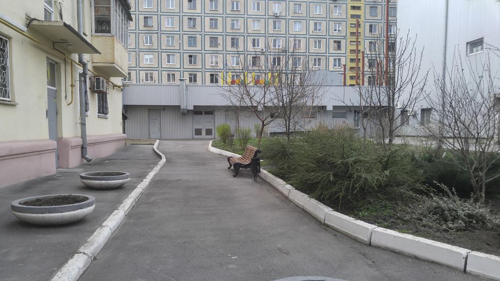 Apartment Near Dnipro Arena Exterior photo